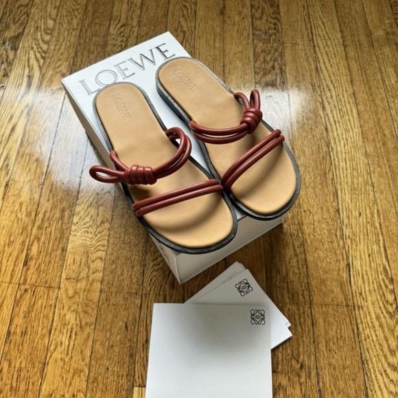 Loewe Flamenco Sandals - Picture 1 of 7